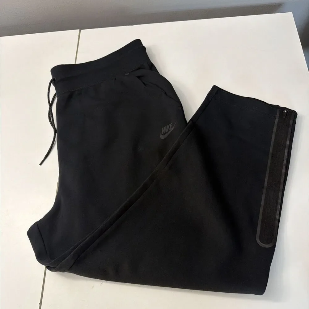 Nike Men's Loose Fit Sweatpants 2XL Straight Leg Black Drawstring Joggers NWT